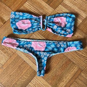 BEACH RIOT // STONE COLD FOX BIKINI - FLORAL BANDEAU AND SKIMPY COVERAGE BOTTOM